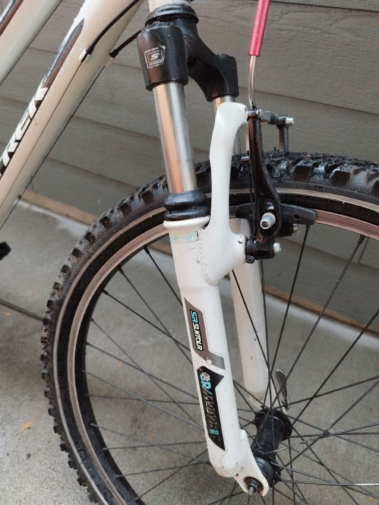 Used Trek 820 2008 2008 Mountainbike, White — image 9 of 11