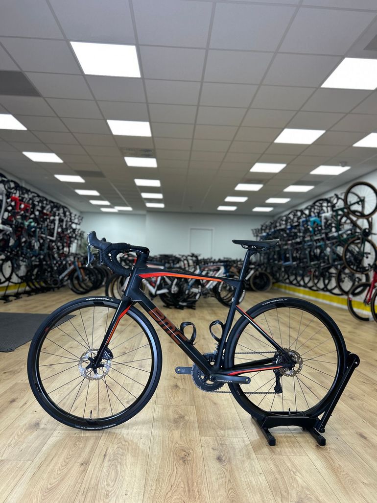 Used BMC Roadmachine 01 THREE 2018 2018 Road & Gravel, Black — image 15 of 24
