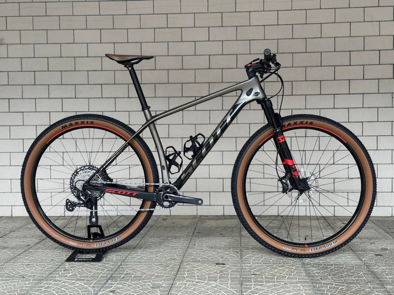 Used Scott Scale 910 2020 2020 Mountainbike, Light Gray, 29 — image 1 of 10