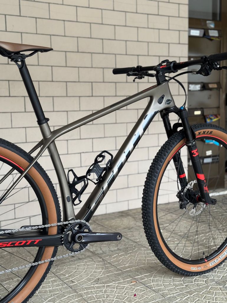 Used Scott Scale 910 2020 2020 Mountainbike, Light Gray, 29 — image 3 of 10