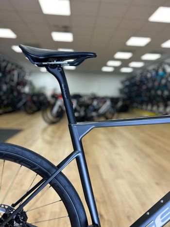 Used Sensa Giulia GF Dark Brush Ultegra Di2 2x12 2024 2024 Road & Gravel — image 11 of 29