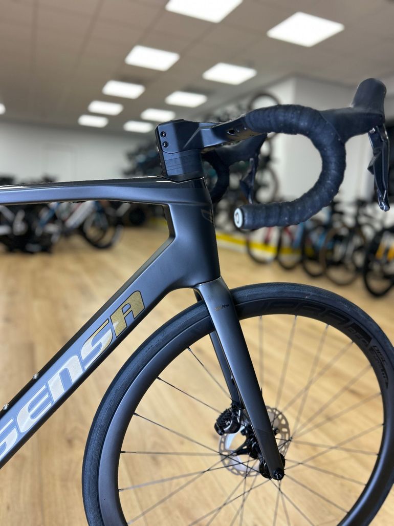 Used Sensa Giulia GF Dark Brush Ultegra Di2 2x12 2024 2024 Road & Gravel — image 8 of 29