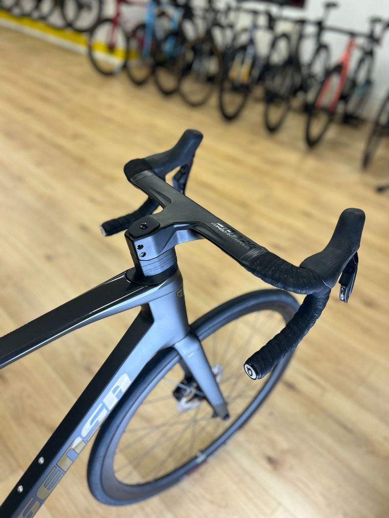 Used Sensa Giulia GF Dark Brush Ultegra Di2 2x12 2024 2024 Road & Gravel — image 9 of 29