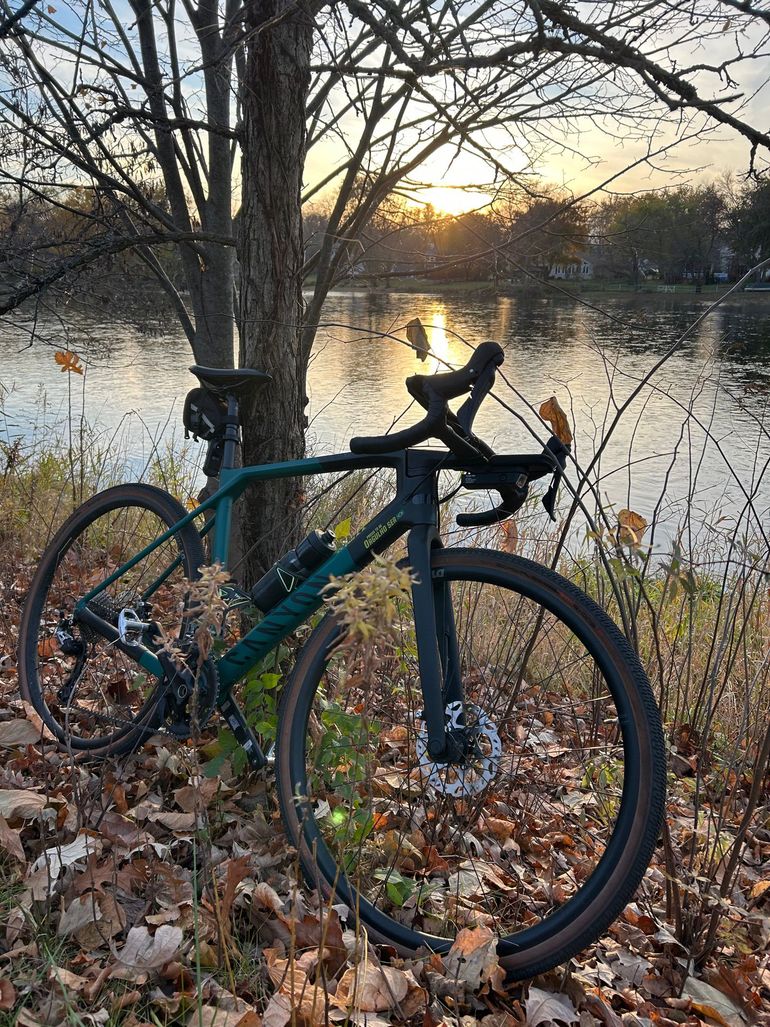 Used Canyon Grail CF SL 7 2022 2022 Road & Gravel, Green — image 3 of 4