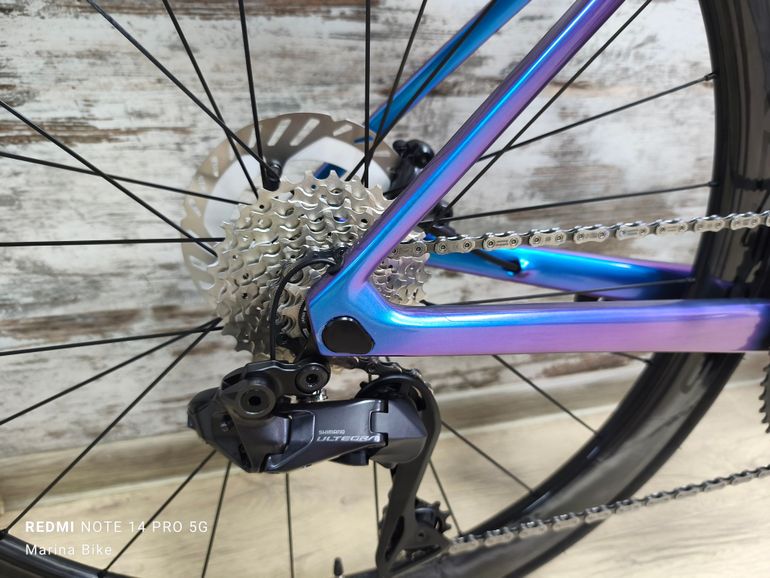 Used Colnago V4RS Disc 2025 2025 Road & Gravel, Blue — image 3 of 21