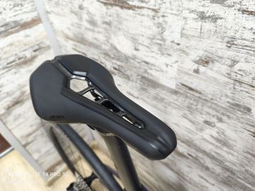 Used Colnago V4RS Disc 2025 2025 Road & Gravel, Blue — image 18 of 21
