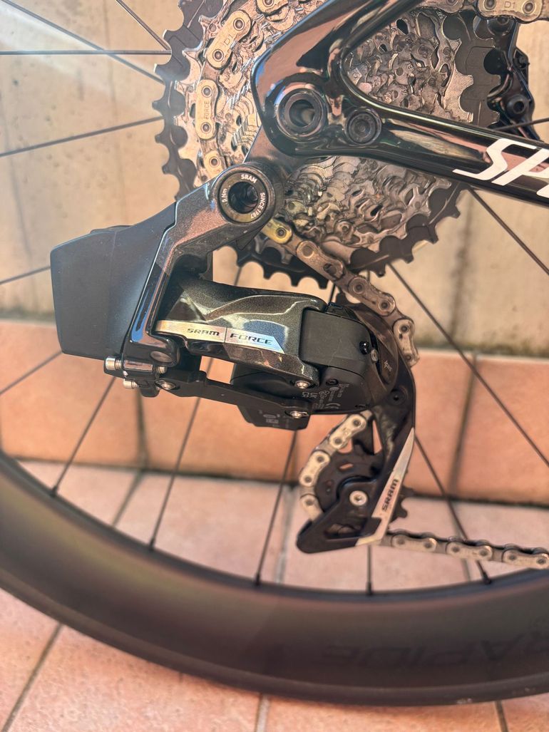Used Specialized Tarmac SL8 Pro - SRAM Force eTap AXS 2025 2025 Road & Gravel, Black — image 5 of 9