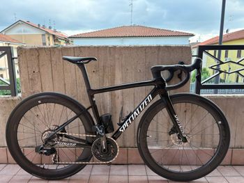 Used Specialized Tarmac SL8 Pro - SRAM Force eTap AXS 2025 2025 Road & Gravel, Black — image 1 of 9