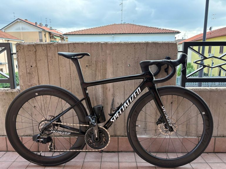 Used Specialized Tarmac SL8 Pro - SRAM Force eTap AXS 2025 2025 Road & Gravel, Black — image 1 of 9