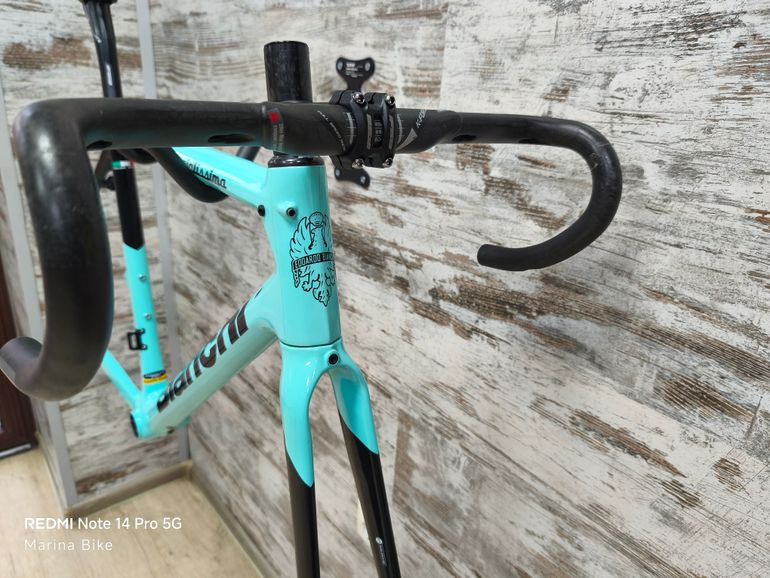 Used Bianchi Specialissima Frameset 2020 Road & Gravel, Green — image 3 of 13