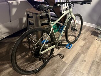 Used Marin DSX 1 2023 2023 Road & Gravel, Light Gray — image 2 of 6