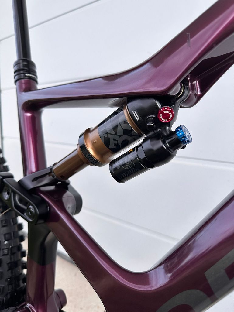 Used Orbea OCCAM M30 LT 2023 2023 Mountainbike, Purple, 29 — image 6 of 13