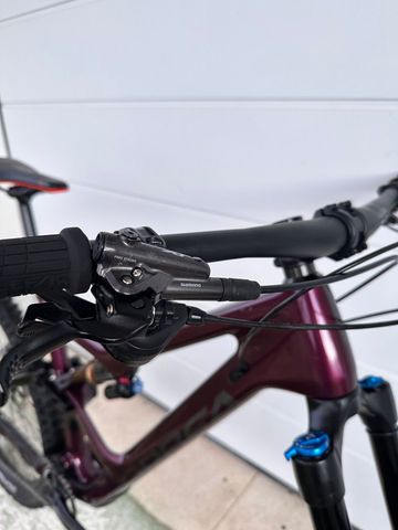 Used Orbea OCCAM M30 LT 2023 2023 Mountainbike, Purple, 29 — image 4 of 13