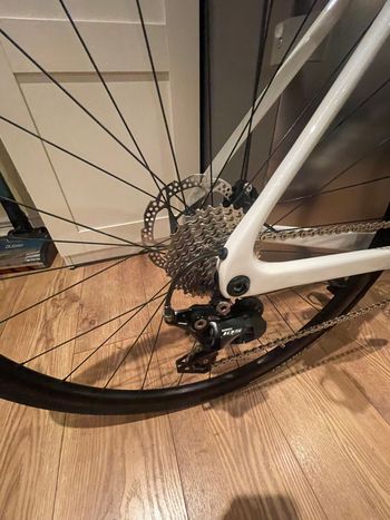 Used Orbea ORCA M30 2021 2021 Road & Gravel, White — image 3 of 8