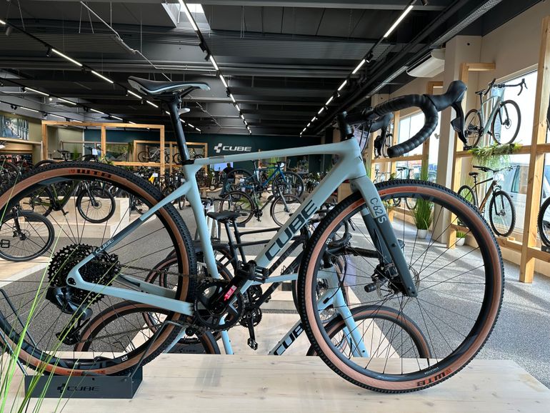 Gebrauchtes CUBE NUROAD C:62 SL 2022 Road & Gravel, Hellgrau — Bild 7 von 29