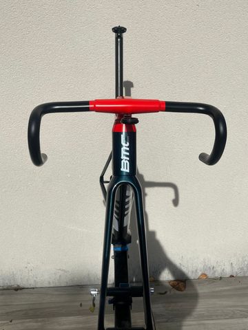 Used BMC Teammachine SLR 01 MOD 2023 2023 Road & Gravel, Red — image 4 of 5
