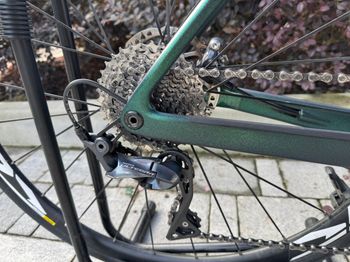 Used Scott 20 2022 Road & Gravel, Green — image 4 of 6