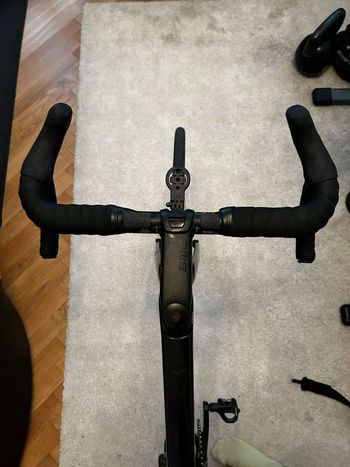 Used BMC Roadmachine 01 THREE 2018 2018 Road & Gravel, Nero — image 6 of 7