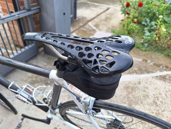Used Trek Carbon 2005 Road & Gravel, Black — image 4 of 9