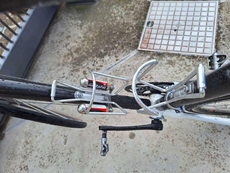 Used Trek Carbon 2005 Road & Gravel, Black — image 5 of 9