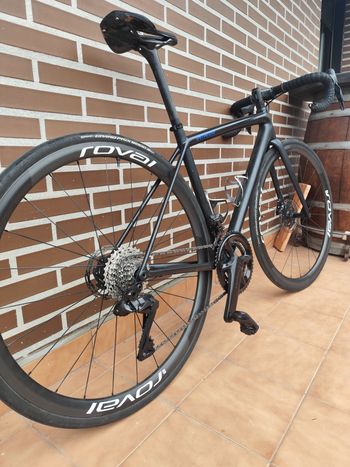 Used Specialized Aethos Pro 2021 Road & Gravel, Black — image 4 of 7