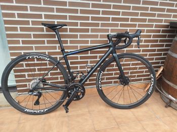 Used Specialized Aethos Pro 2021 Road & Gravel, Black — image 1 of 7