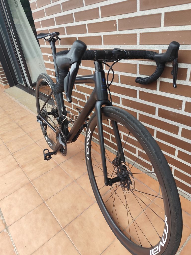 Used Specialized Aethos Pro 2021 Road & Gravel, Black — image 3 of 7