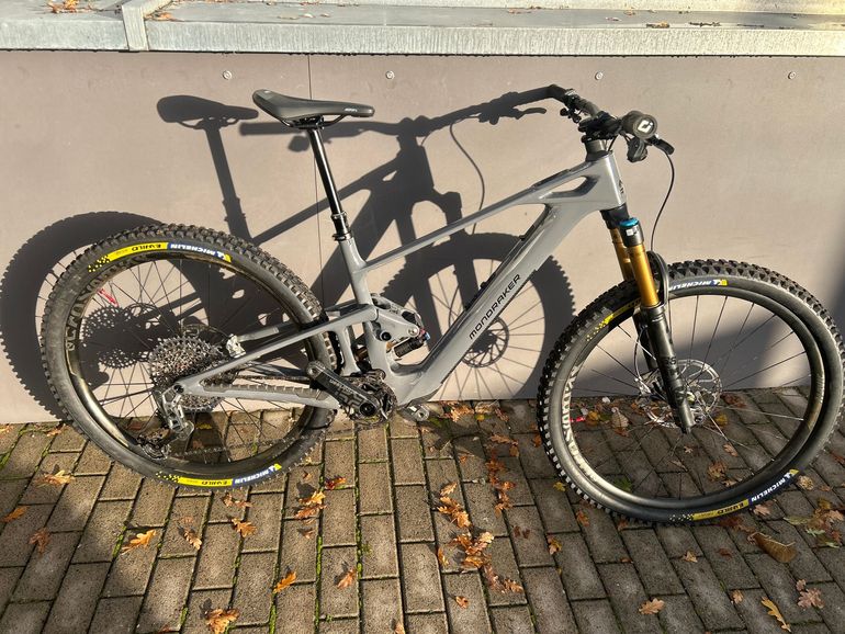 Used Mondraker Neat 2024 Mountainbike, Light Gray — image 2 of 4