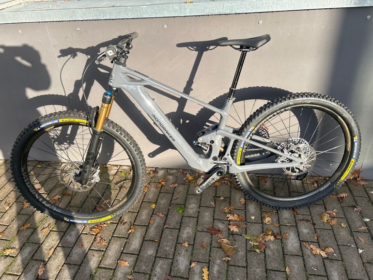 Used Mondraker Neat 2024 Mountainbike, Light Gray — image 1 of 4