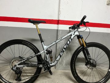 Used Pivot Trail 429 2024 MTB