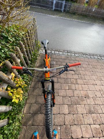 Used Giant Reign 27.5 1 2015 2015 Mountainbike, Orange, 27.5 — image 6 of 9