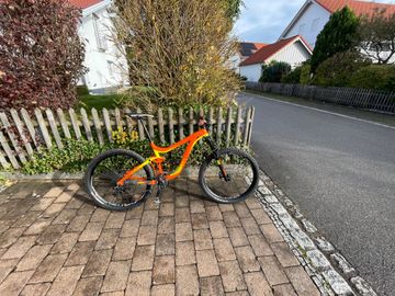 Used Giant Reign 27.5 1 2015 2015 Mountainbike, Orange, 27.5 — image 5 of 9