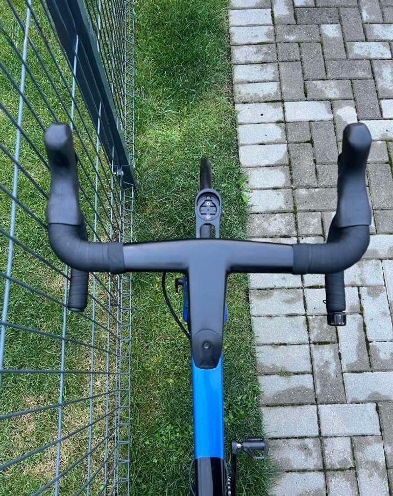 Used Canyon Ultimate CF SL 7 2023 2023 Road & Gravel, Blue — image 2 of 8