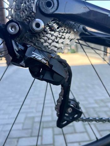 Used Canyon Ultimate CF SL 7 2023 2023 Road & Gravel, Blue — image 7 of 8