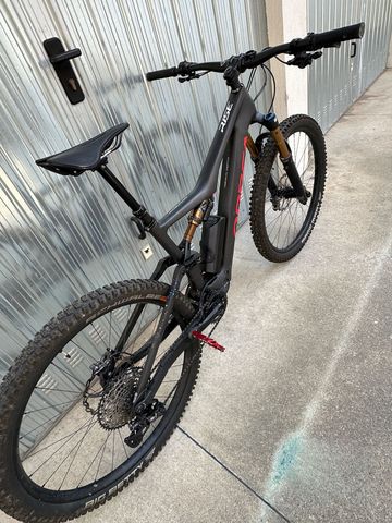 Tweedehands Orbea RISE M10 2022 2022 Mountainbike — afbeelding 2 van 5