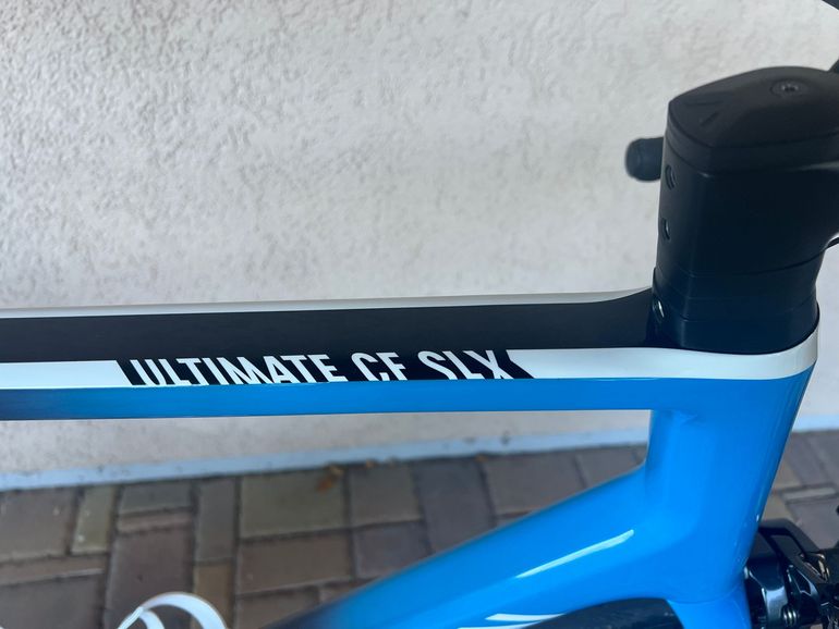 Used Canyon Ultimate CF SLX 9.0 Di2 2019 2019 Road & Gravel, Blue — image 5 of 5