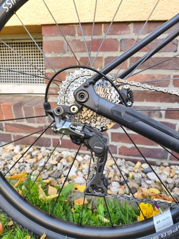Used Orbea TERRA H40 2023 2023 Road & Gravel, Black — image 3 of 6