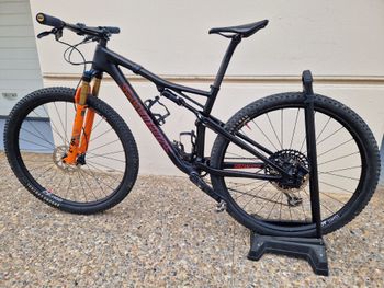 Used Specialized Epic SRAM XX1 2018 Mountainbike, Black, 29 — image 2 of 10