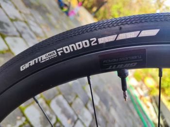 Used Giant Contend AR 1 2022 2022 Road & Gravel, Black — image 8 of 11