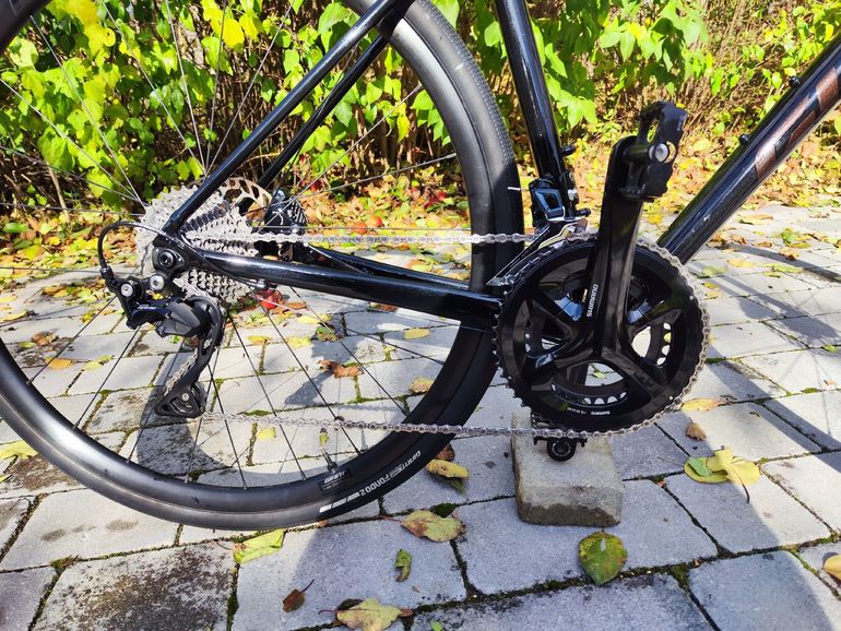 Used Giant Contend AR 1 2022 2022 Road & Gravel, Black — image 3 of 11