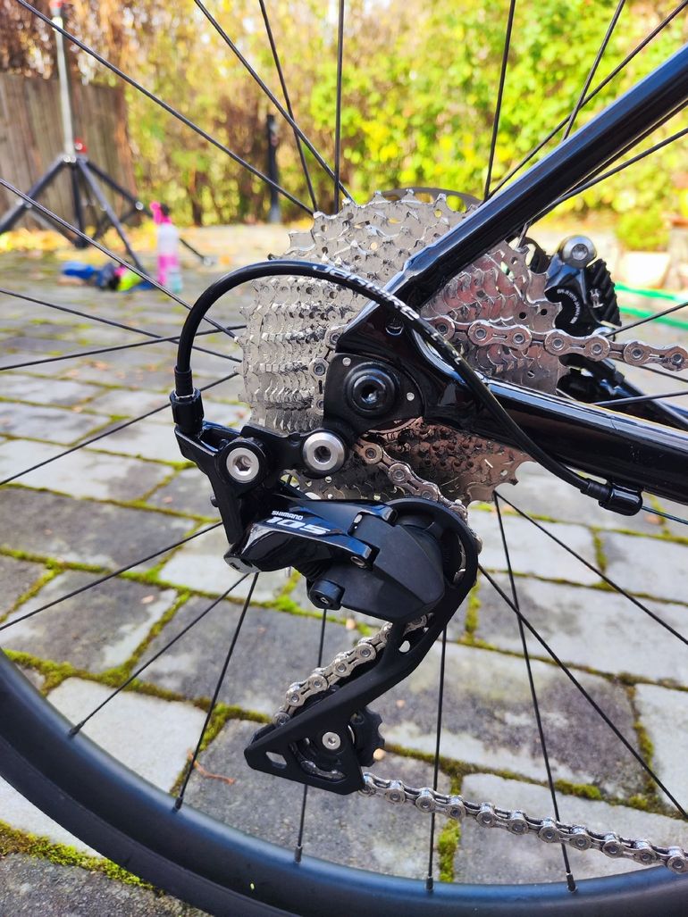 Used Giant Contend AR 1 2022 2022 Road & Gravel, Black — image 9 of 11