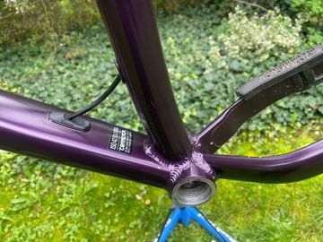 Used Commencal Meta HT AM 29 Frameset 2024 Mountainbike, Purple — image 5 of 13