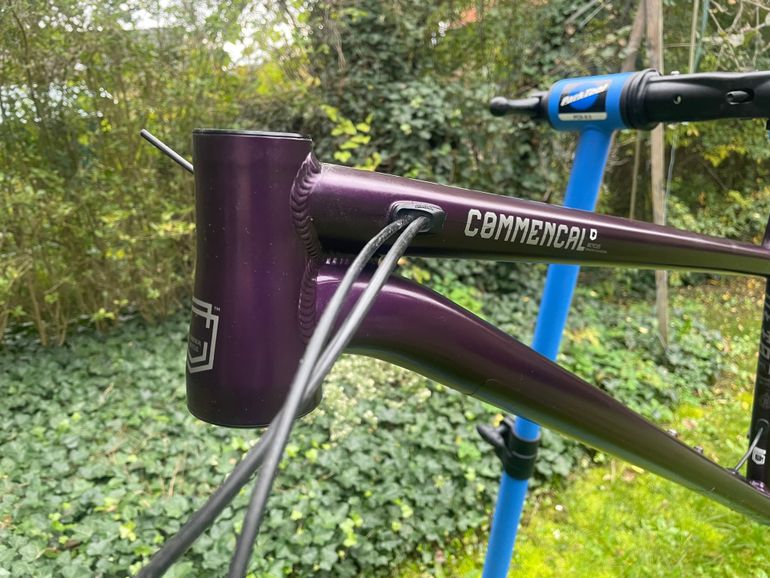 Used Commencal Meta HT AM 29 Frameset 2024 Mountainbike, Purple — image 2 of 13