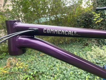 Used Commencal Meta HT AM 29 Frameset 2024 Mountainbike, Purple — image 4 of 13