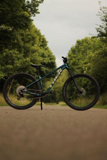 Used Trek Roscoe 7 2023 2023 Mountainbike, Blue, 27.5, 29 — image 5 of 5