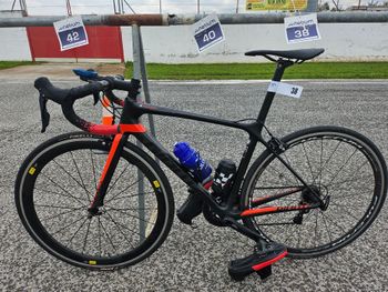 Used Giant Tcr Shimano Ultegra 2017 Road & Gravel — image 7 of 7