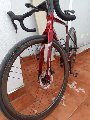 Used BH RS1 4.0 2024 2024 Road & Gravel, Red — image 11 of 18