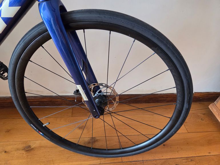 Used Trek Domane AL 2 Disc 2023 2023 Road & Gravel, Blue — image 6 of 7