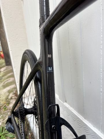 Used Scott Addict RC 10 2024 Road & Gravel, Black — image 8 of 11