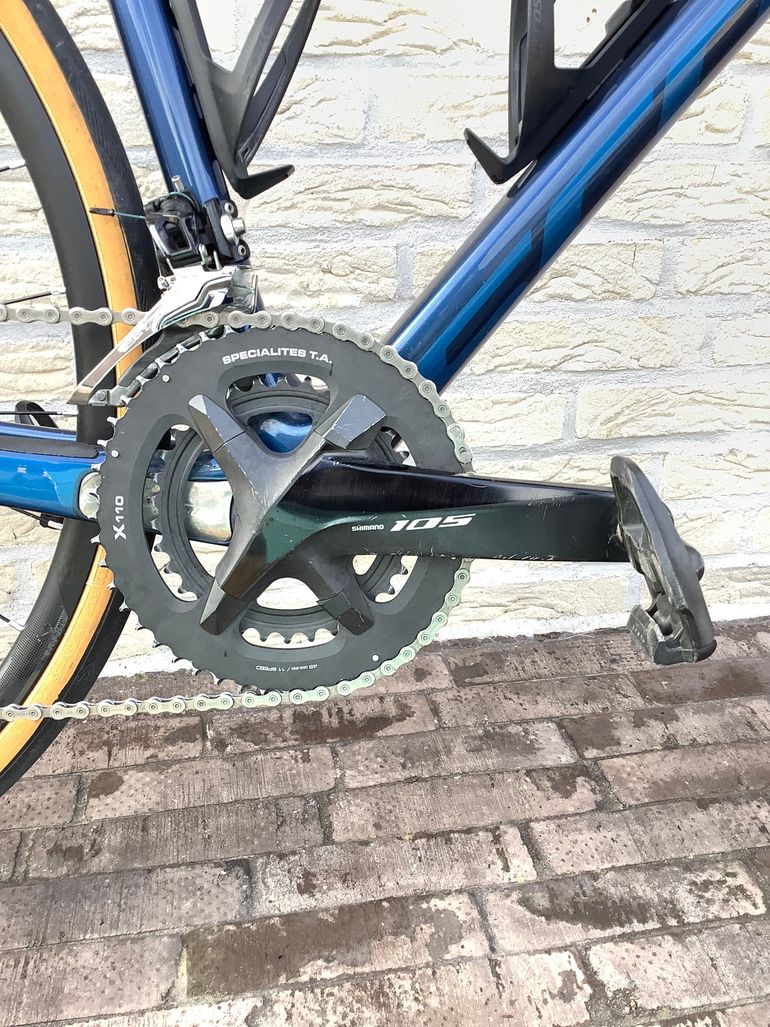 Used Scott Addict 20’ Disc 2020 Road & Gravel, Blue — image 2 of 7